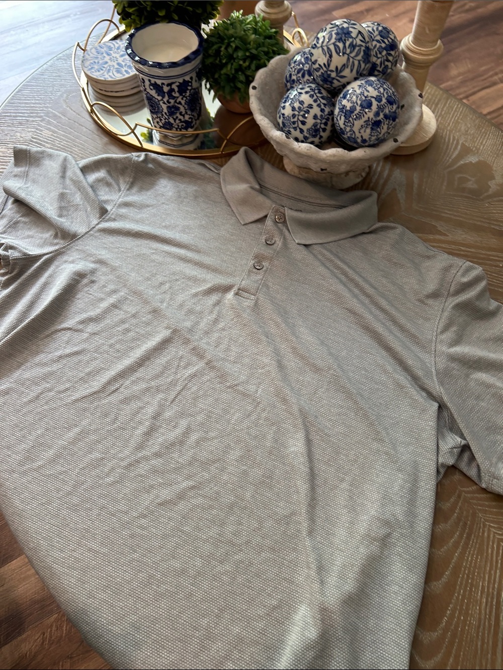 Men's Van Heusen Light Gray Polo Golf Shirt Classic Short Sleeve